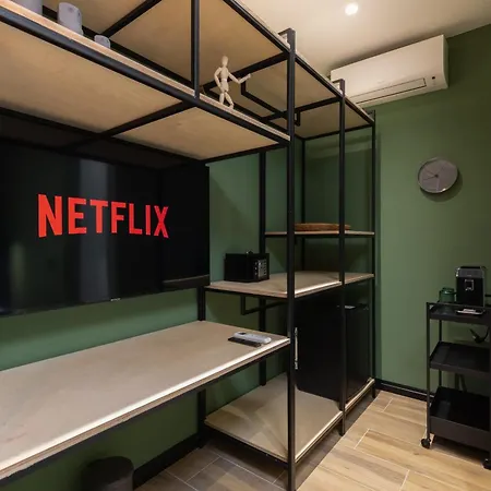 Urban Block 招待所