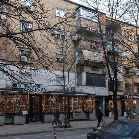 Urban Block 地拉那