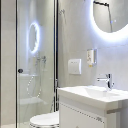 Urban Block Penzion Tirana